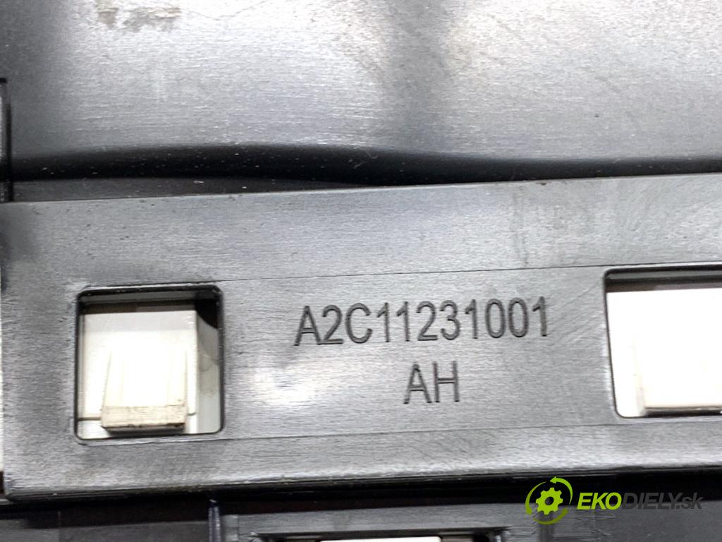 RENAULT MASTER III Skrzynia 2023 120 kW 2.3 dCi 165 FWD (FV0P, FV0U, FV11, FV12) 2298 Prístrojovka 248096232R (Prístrojová doska)