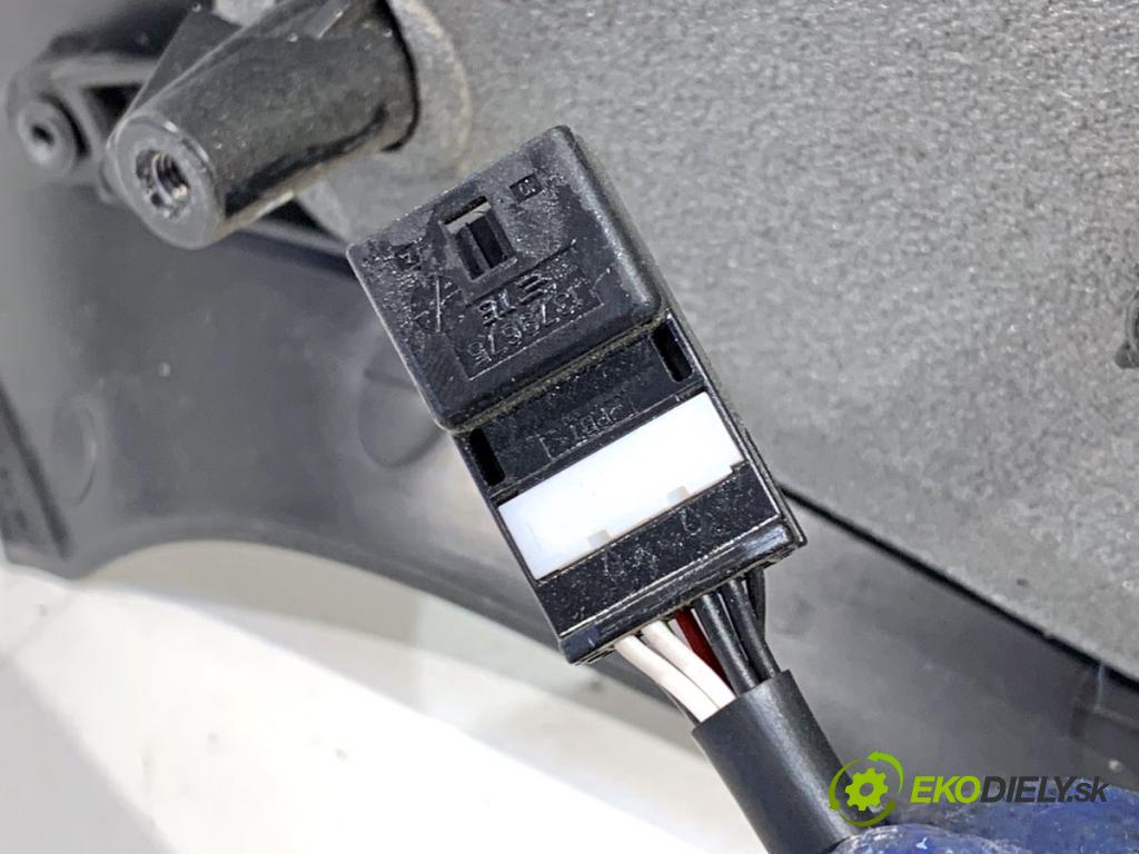 RENAULT MASTER III Skrzynia 2023 120 kW 2.3 dCi 165 FWD (FV0P, FV0U, FV11, FV12) 2298 zpětné zrcátko pravý