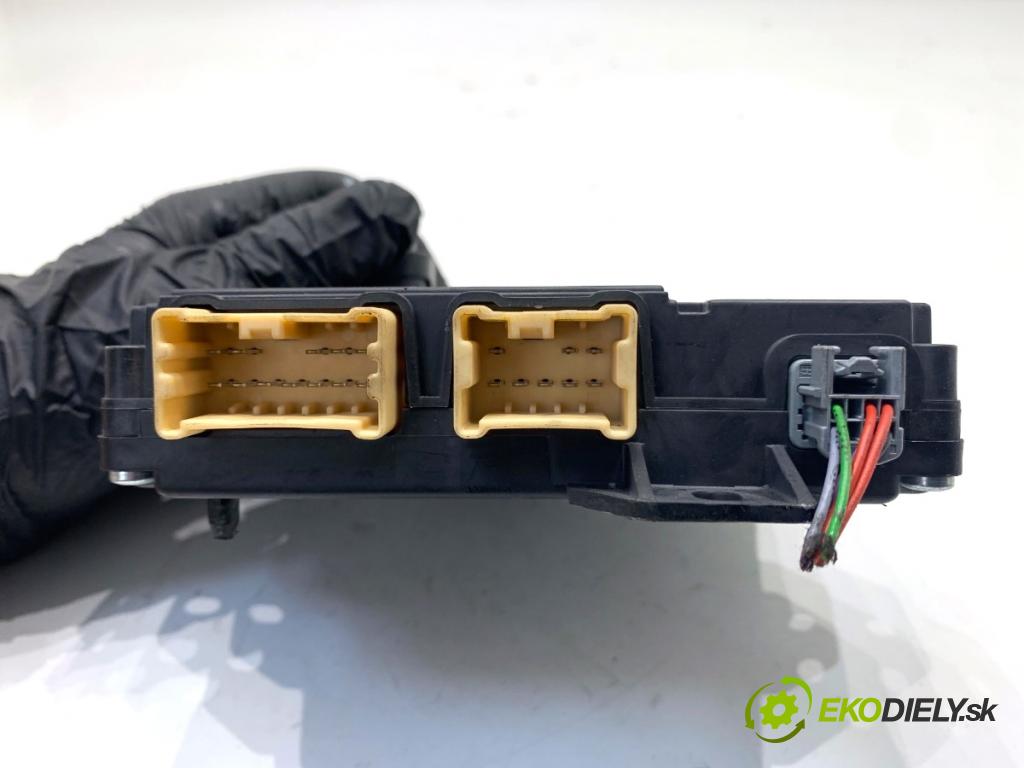 RENAULT MASTER III Skrzynia 2023 120 kW 2.3 dCi 165 FWD (FV0P, FV0U, FV11, FV12) 2298 Modul Riadiaca jednotka 243751642R (Riadiaca jednotka ostatné)