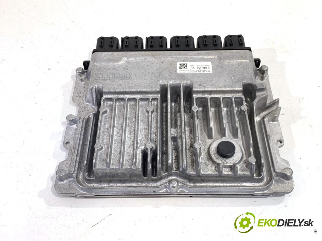 BMW G31 Kombi 2021 135 kW 530 e Plug-in-Hybrid xDrive 1998 riadiaca jednotka Motor 5A46251 (Riadiaca jednotka)