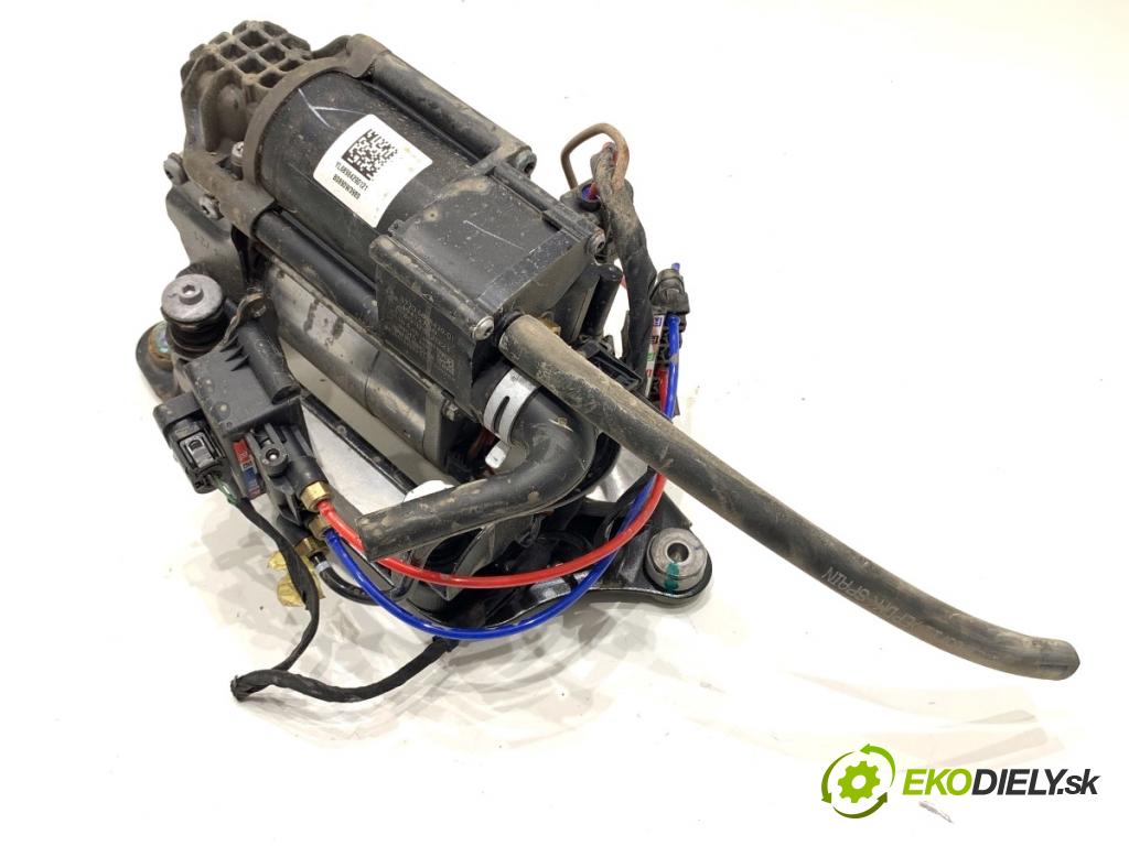 BMW G31 Kombi 2021 135 kW 530 e Plug-in-Hybrid xDrive 1998 pumpa nápravy 6898429