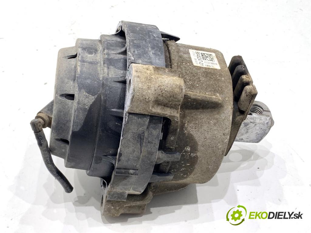 BMW G31 Kombi 2021 135 kW 530 e Plug-in-Hybrid xDrive 1998 AirBag motora levý 9845247