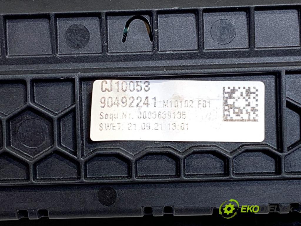 BMW G31 Kombi 2021 135 kW 530 e Plug-in-Hybrid xDrive 1998 Panel ovládania kúrenia 5A48077 (Prepínacie páčky pod volantom)
