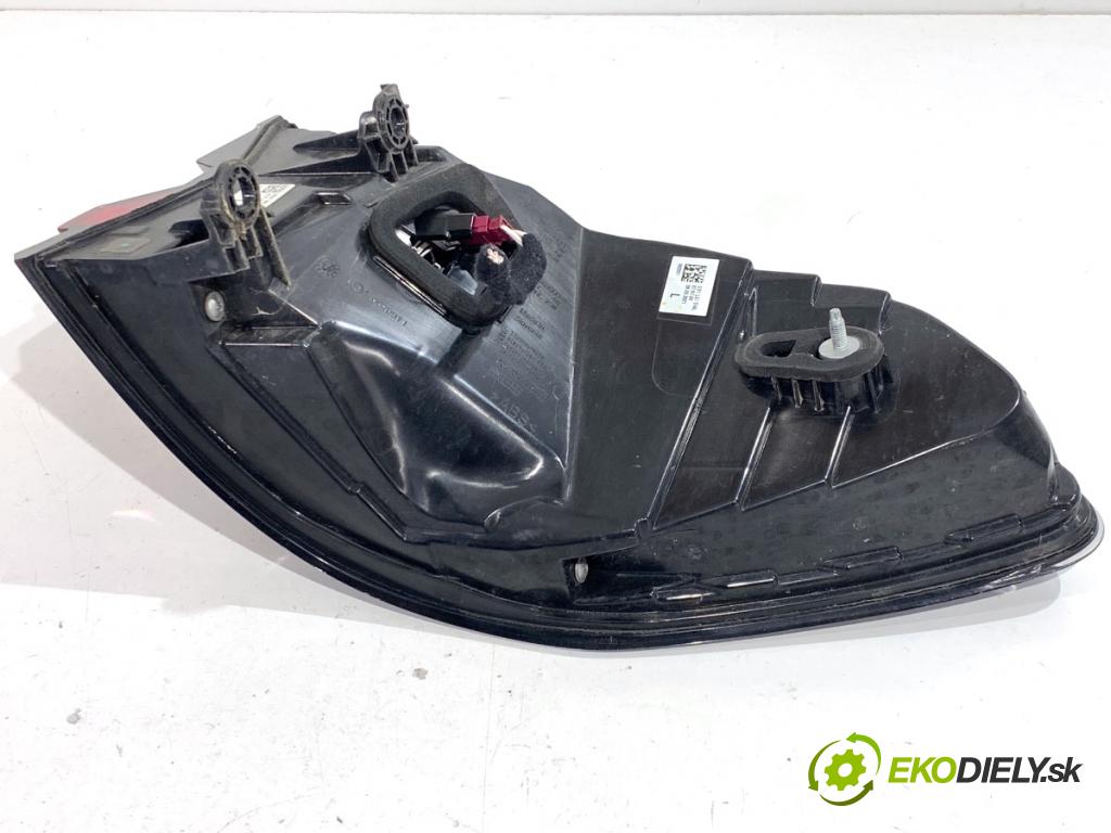 BMW G31 Kombi 2021 135 kW 530 e Plug-in-Hybrid xDrive 1998 světlo levý zadní část 8493825