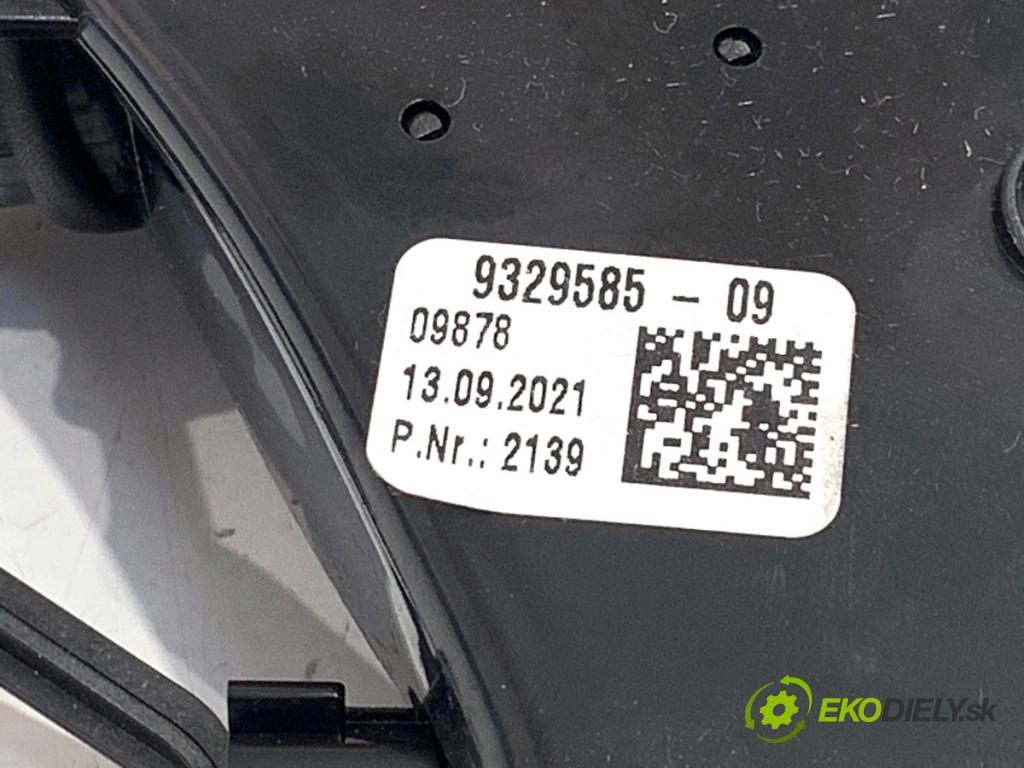 BMW G31 Kombi 2021 135 kW 530 e Plug-in-Hybrid xDrive 1998 mří topení pravý přední část 9329585