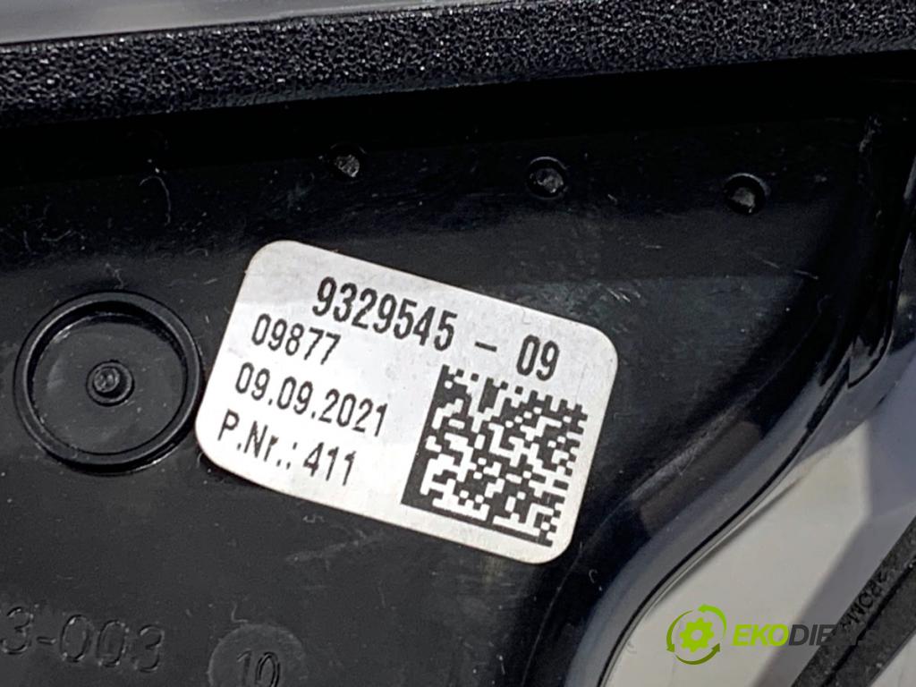 BMW G31 Kombi 2021 135 kW 530 e Plug-in-Hybrid xDrive 1998 Mriežky kúrenia ľavy predný 9329545