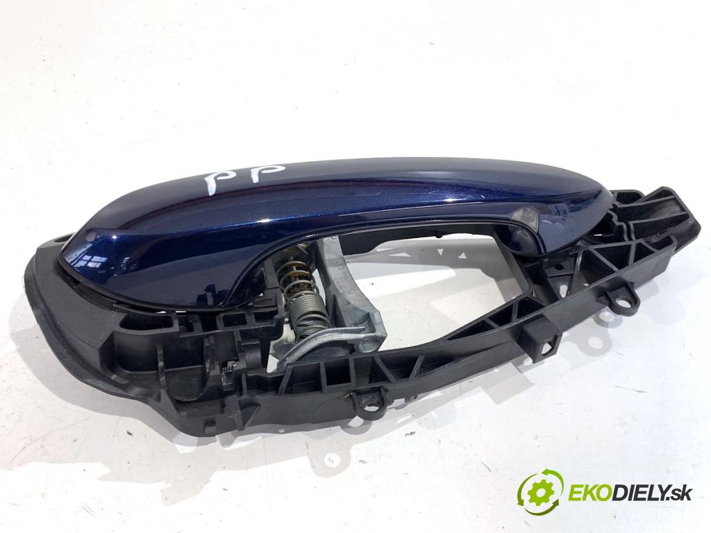 BMW G31 Kombi 2021 135 kW 530 e Plug-in-Hybrid xDrive 1998 klika vnejší pravý přední část 9881776