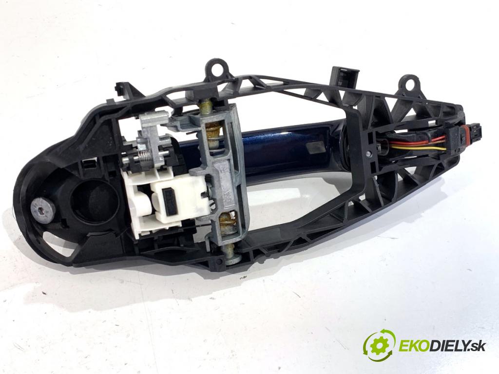 BMW G31 Kombi 2021 135 kW 530 e Plug-in-Hybrid xDrive 1998 klika vnejší pravý přední část 9881776