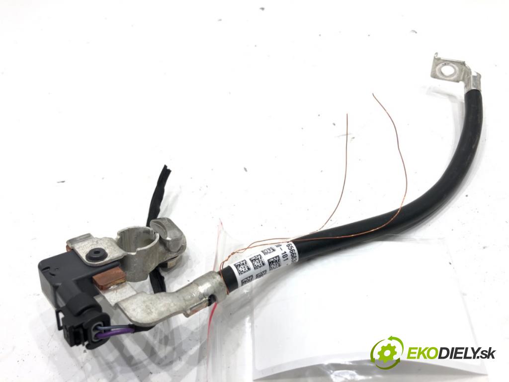BMW G31 Kombi 2021 135 kW 530 e Plug-in-Hybrid xDrive 1998 svorka MINUS: 8736083