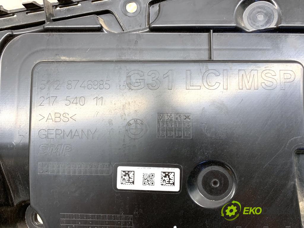 BMW G31 Kombi 2021 135 kW 530 e Plug-in-Hybrid xDrive 1998 Úchyt nárazníka ľavy zad 8746985
