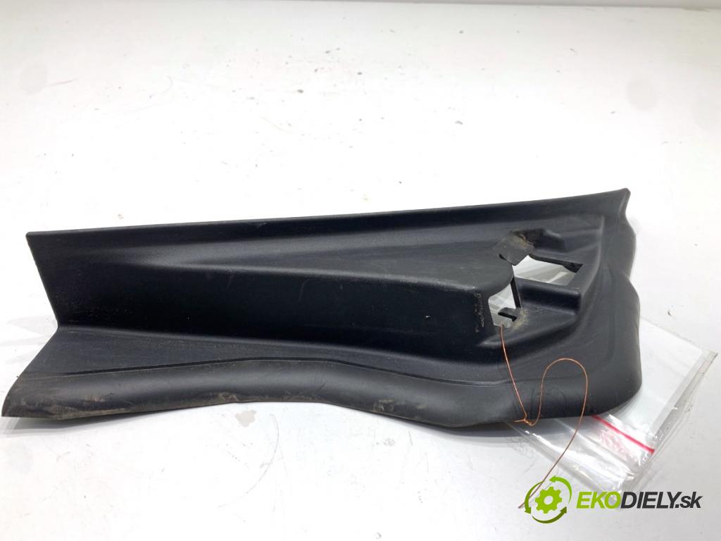 BMW G31 Kombi 2021 135 kW 530 e Plug-in-Hybrid xDrive 1998 clona svetla zadní část pravá KORYTO 9448946