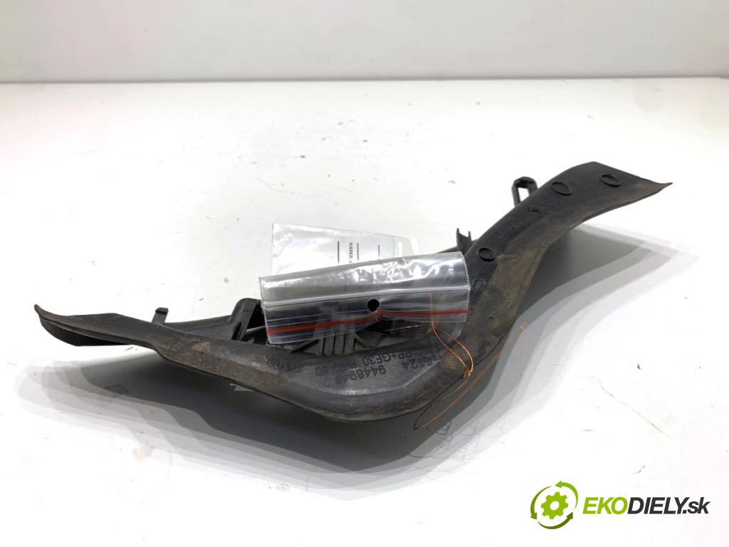 BMW G31 Kombi 2021 135 kW 530 e Plug-in-Hybrid xDrive 1998 clona svetla zadní část pravá KORYTO 9448946