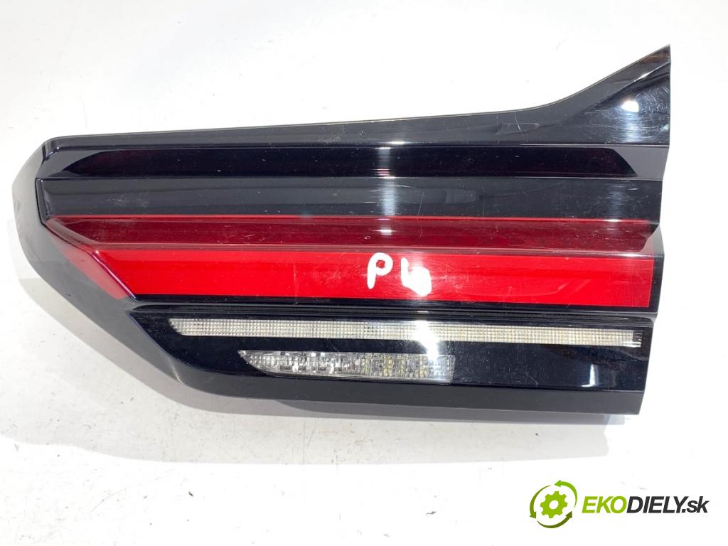 BMW G31 Kombi 2021 135 kW 530 e Plug-in-Hybrid xDrive 1998 světlo zadní část pravá vnitřní 8493830 (Klika dveří ostatní)