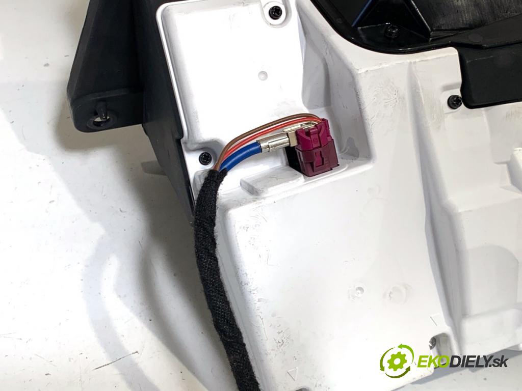BMW G31 Kombi 2021 135 kW 530 e Plug-in-Hybrid xDrive 1998 Dislpej HEAD UP 8784915