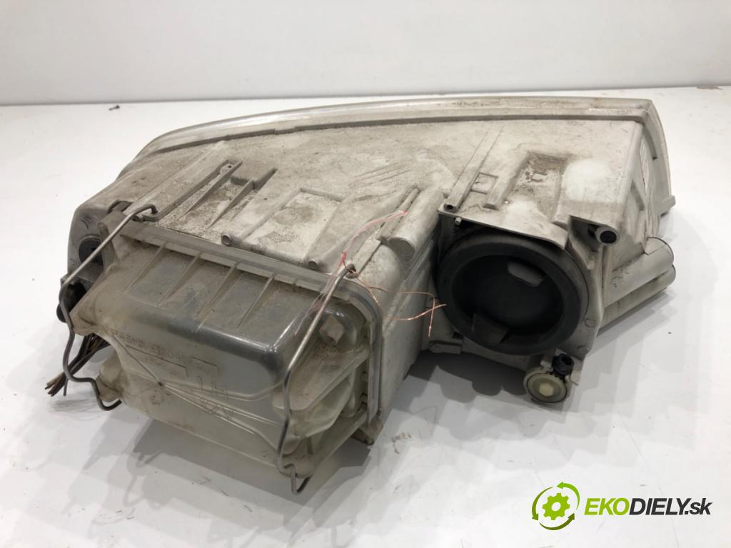 SKODA OCTAVIA II Kombi 2008 77 kW 1.9 TDI 1896 Svetlomet ľavy predný