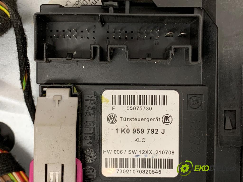 SKODA OCTAVIA II Kombi 2008 77 kW 1.9 TDI 1896 mechanismus okna pravý přední část 1T0959702H 1K0959792J