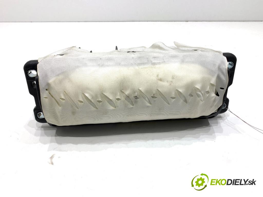 VW PASSAT B7 Kombi 2014 103 kW 2.0 TDI 1968 AirBag spolujezdce 3AA880204B (Airbag)