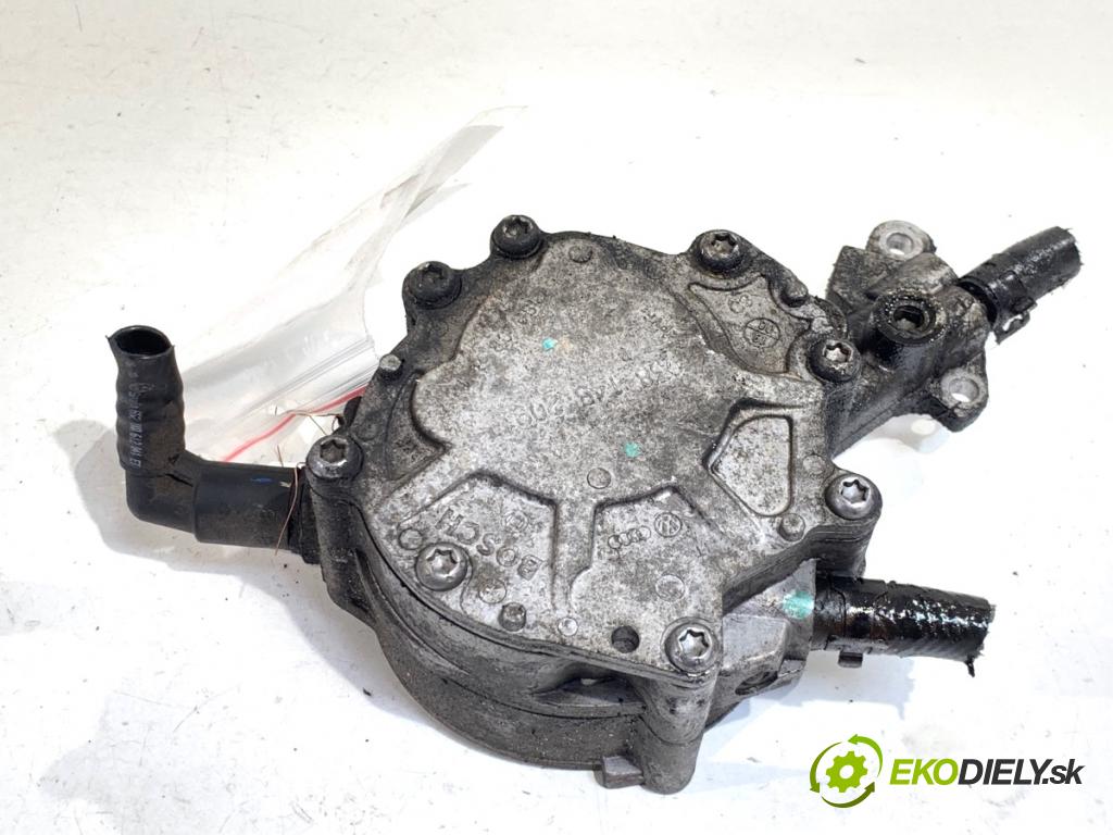 SKODA OCTAVIA II Kombi 2008 77 kW 1.9 TDI 1896 Pumpa vákuová 038145209M
