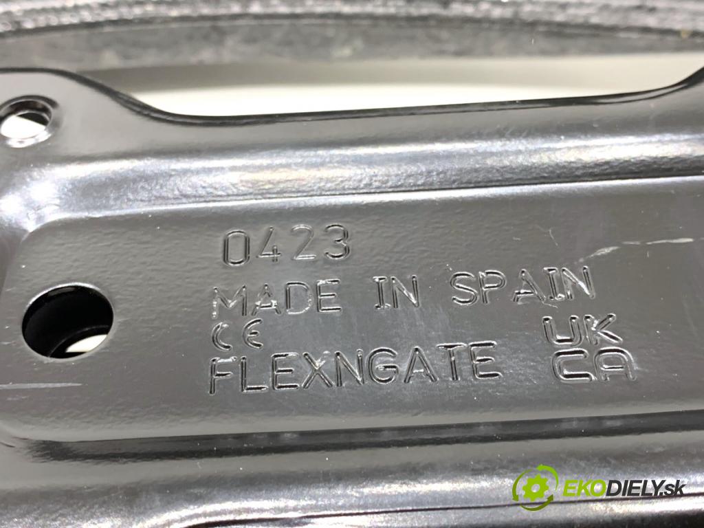 VW T-ROC SUV 2023 110 kW 1.5 TSI 1495 Súprava náradia 5H0012115D