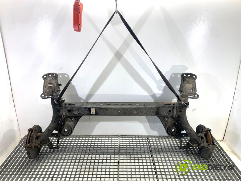 VW T-ROC SUV 2023 110 kW 1.5 TSI 1495 výztuha zadní část 5Q0501049BJ