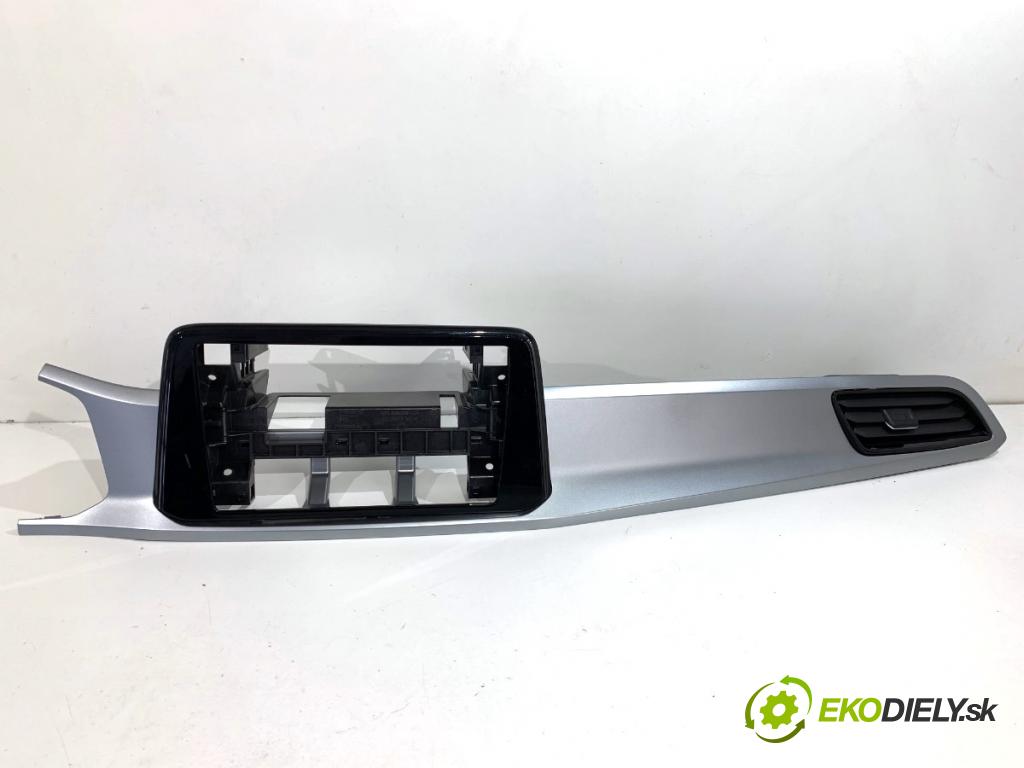 VW T-ROC SUV 2023 110 kW 1.5 TSI 1495 lišty kryt 2GA858036A 2GA863099B (Lišta)