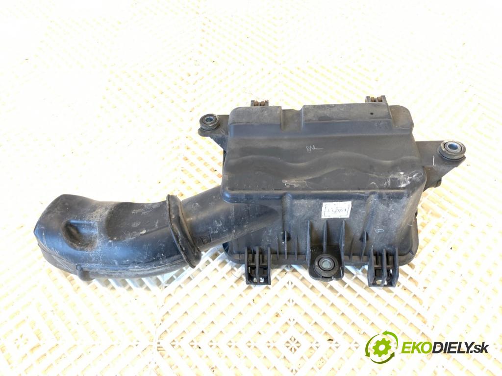 HYUNDAI i10 liftback 2009 49 kW 1.1 1086 Obal filtra vzduchu (Obal vzduchového filtra)