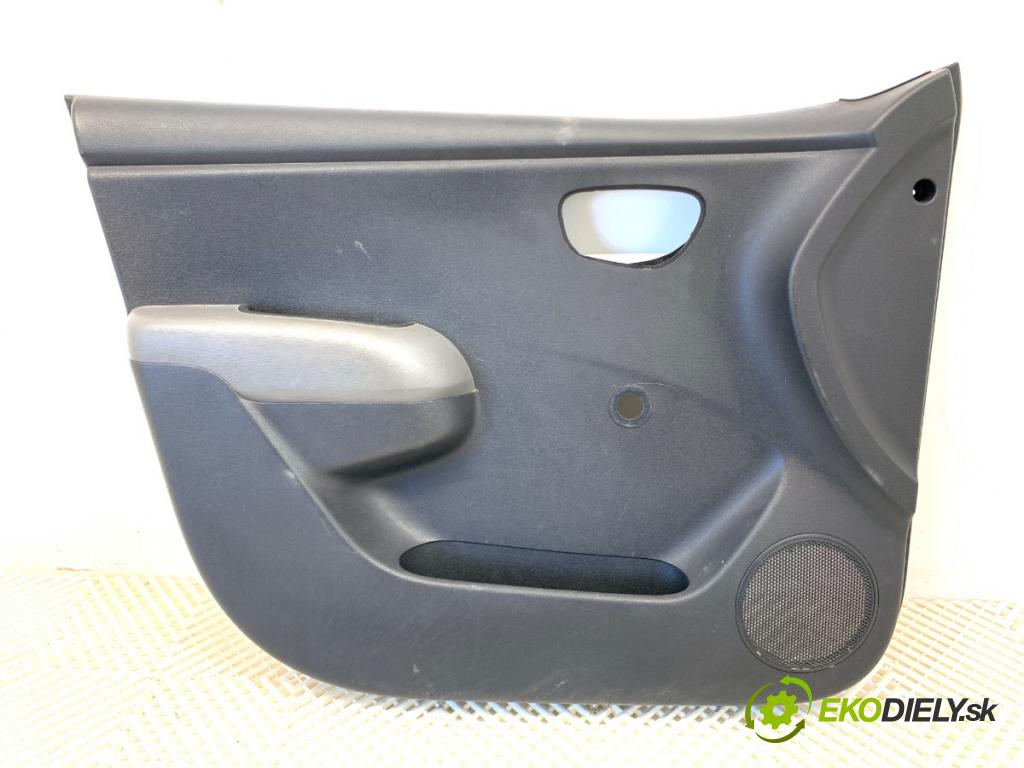 HYUNDAI i10 liftback 2009 49 kW 1.1 1086 čalúnenie Dvere ľavy predný 