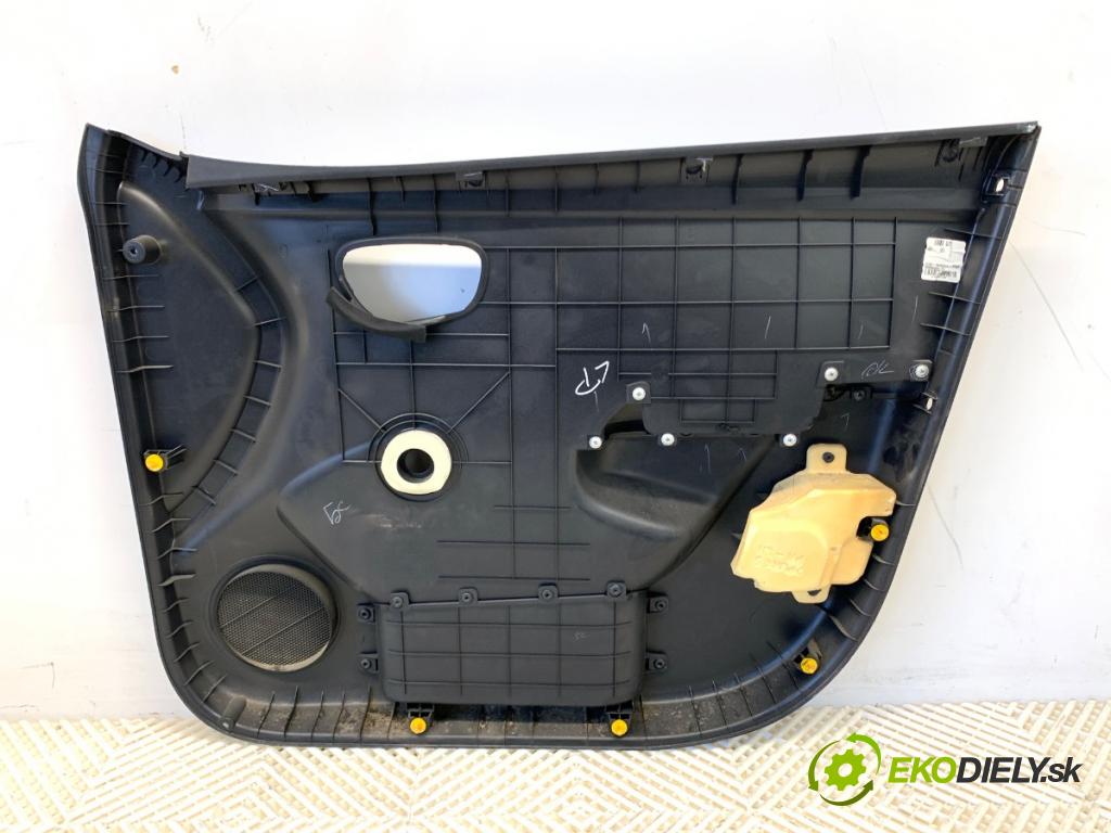 HYUNDAI i10 liftback 2009 49 kW 1.1 1086 čalúnenie Dvere ľavy predný