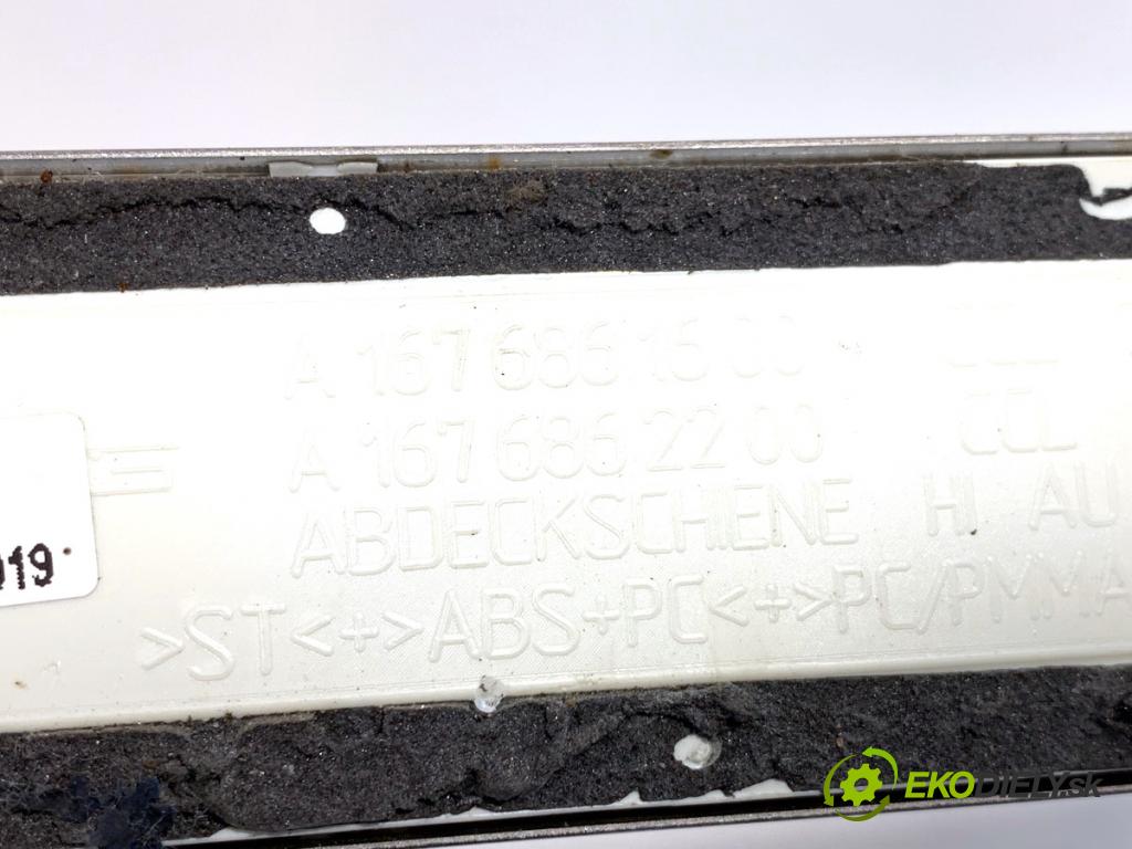 MERCEDES-BENZ GLE SUV 2020 270 kW GLE 450 EQ Boost 4-matic (167.157) 2498 lišty gumy pedálu PROGOWE podsvícení: A1676861300 A1676861600