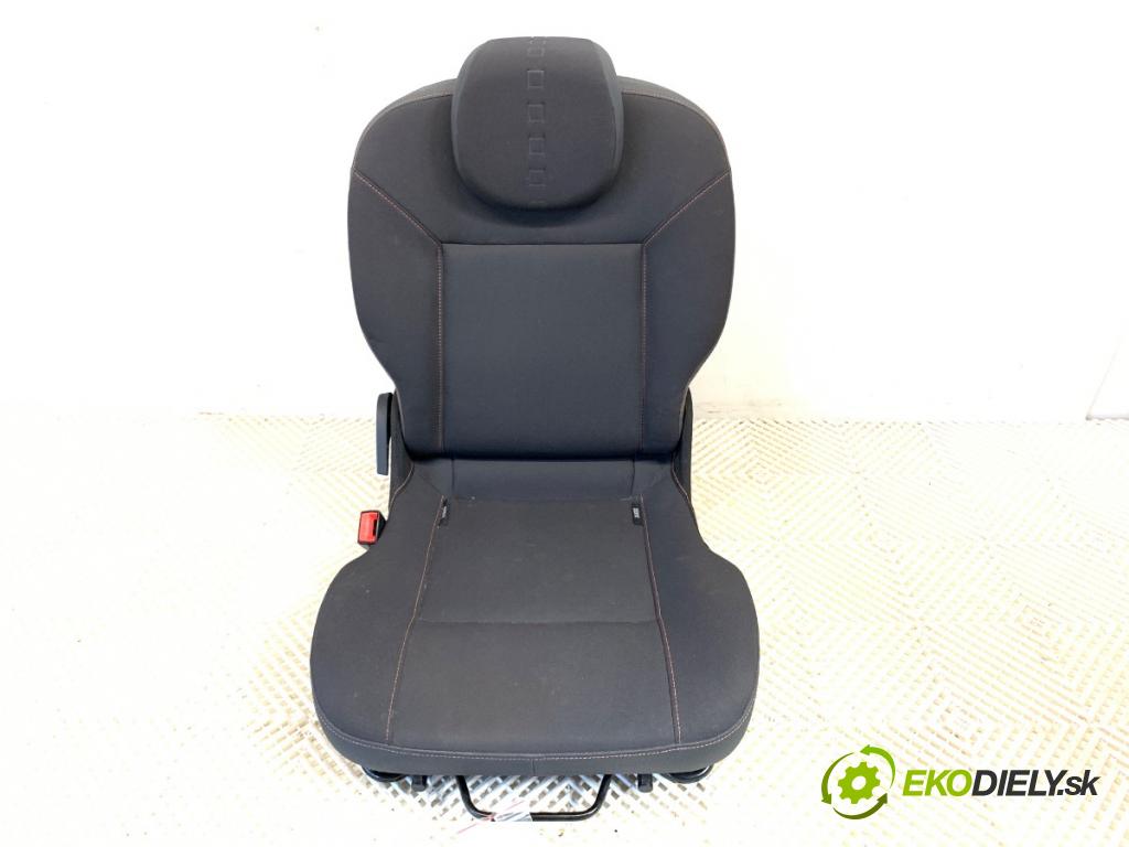RENAULT TWINGO II liftback 2008 98 kW 1.6 RS (CN0N, CN0R, CN0S) 1598 sedadlo zadní část levý 