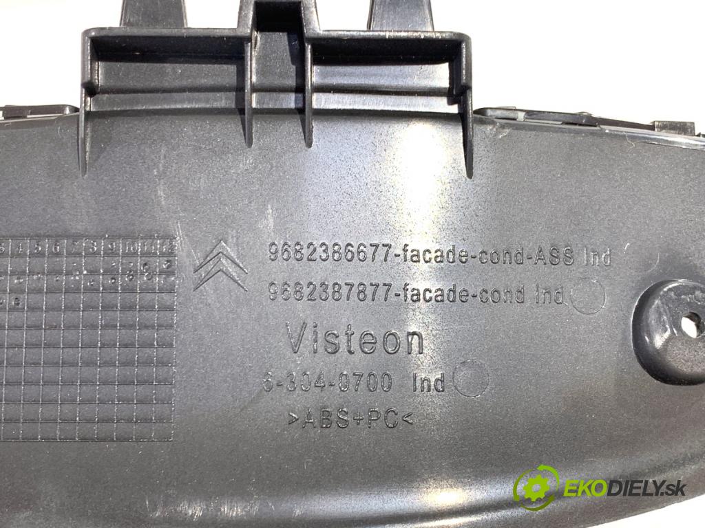 CITROEN C5 III sedan 2009 103 kW 2.0 HDi 140 1997 mří topení levý přední část 9682386677
