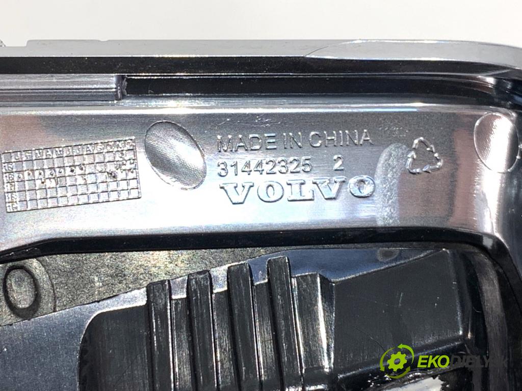 VOLVO XC60 II SUV 2018 140 kW D4 AWD 1969 lišty kryt 31442325 31417640 (Lišta)