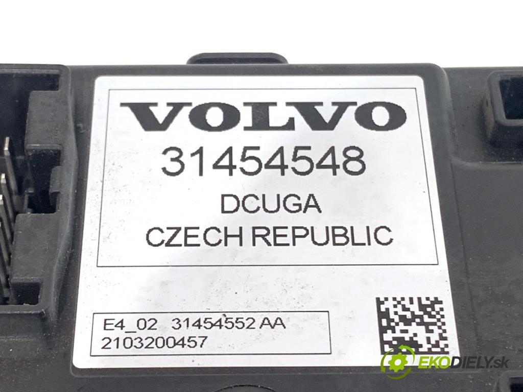 VOLVO XC60 II SUV 2018 140 kW D4 AWD 1969 Hák tažné zařízení 32296487 31454548 (Tažné zařízení)