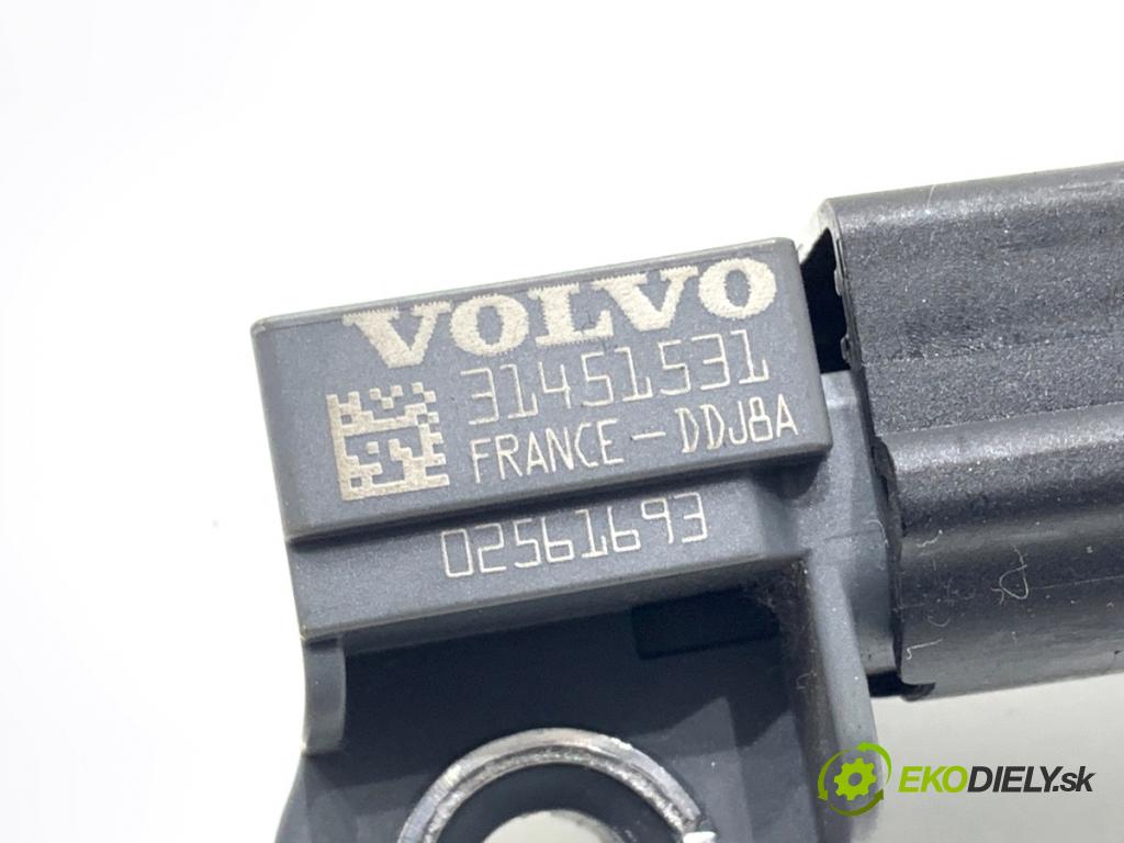 VOLVO XC60 II SUV 2018 140 kW D4 AWD 1969 snímač nárazu 31451531 (Snímač nárazu)