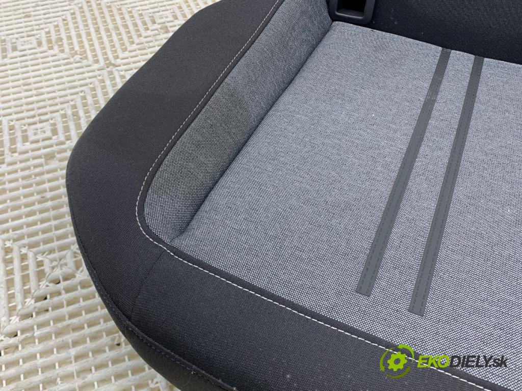 SEAT ATECA SUV 2023 110 kW 1.5 TSI 1495 Sedadlo druhý rad