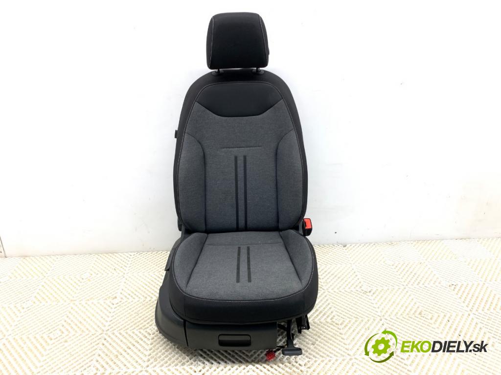 SEAT ATECA SUV 2023 110 kW 1.5 TSI 1495 Sedadlo pravy predný 