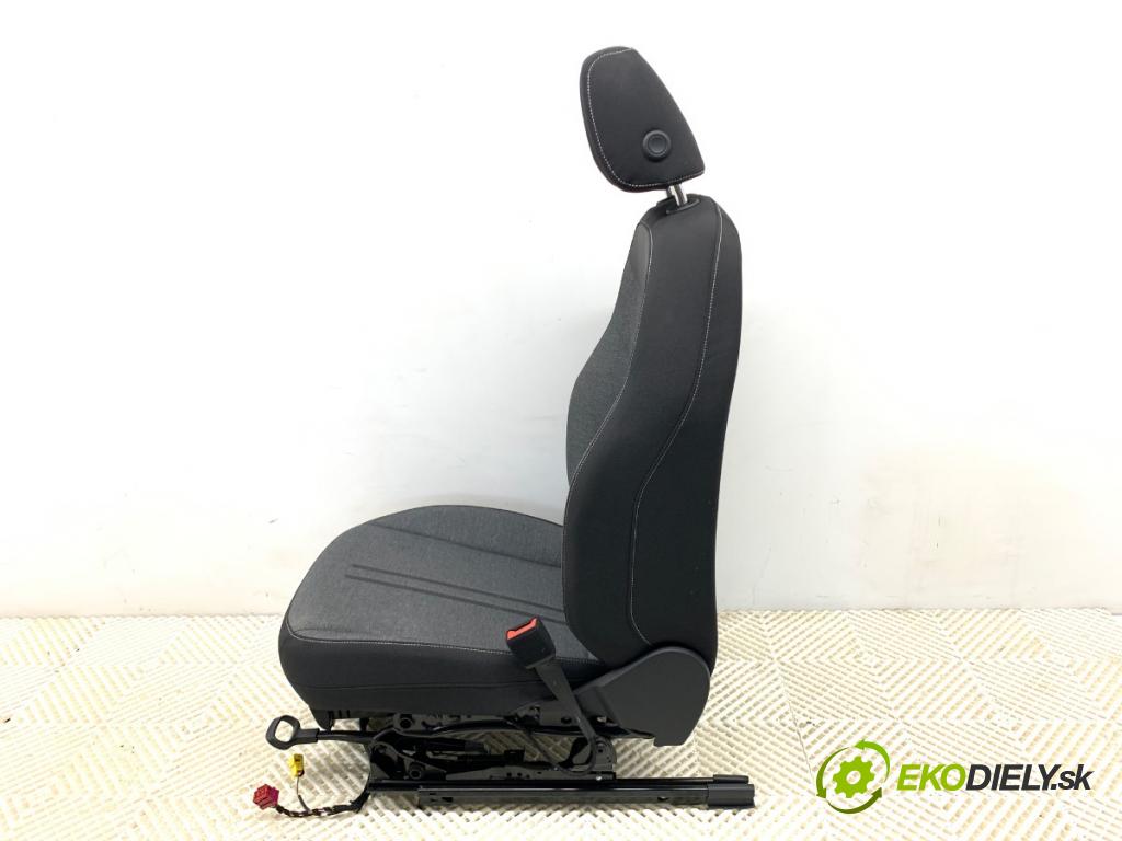 SEAT ATECA SUV 2023 110 kW 1.5 TSI 1495 Sedadlo pravy predný