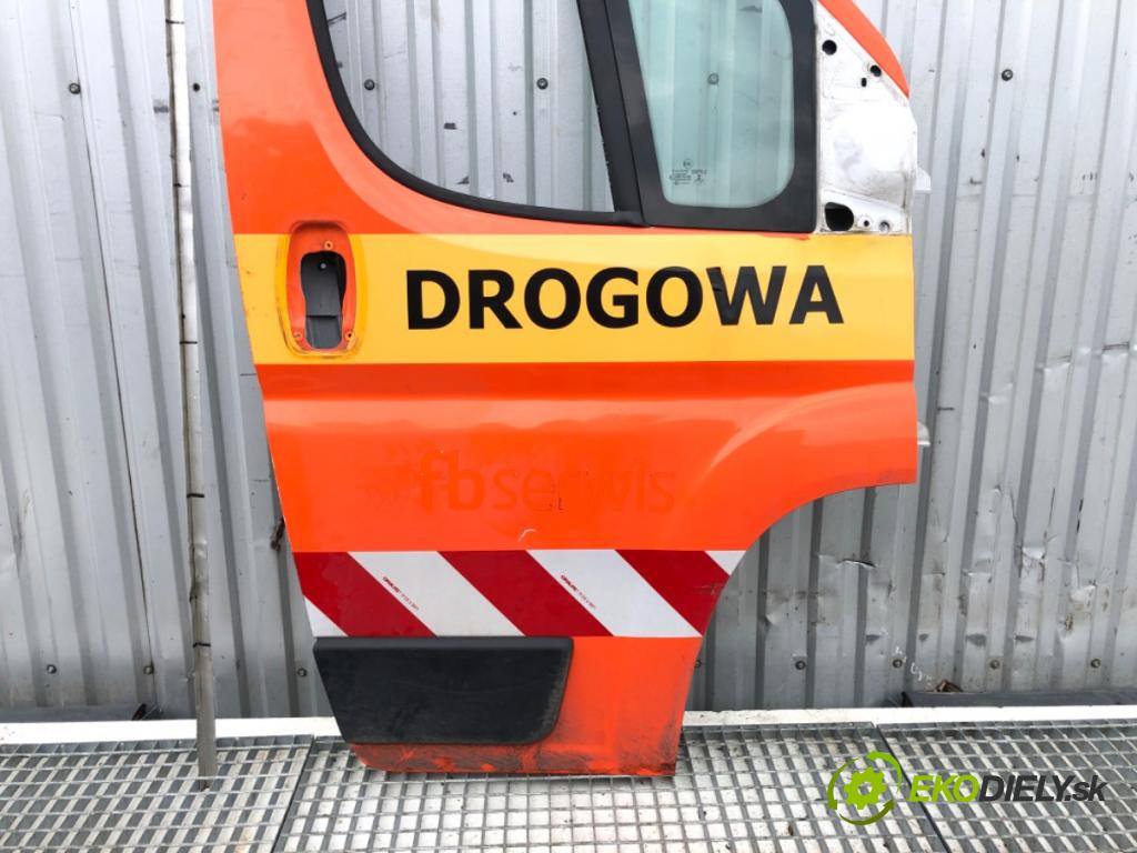 OPEL MOVANO C Platforma / podwozie 2022 103 kW 2.2 D 2179 dveře pravý přední část