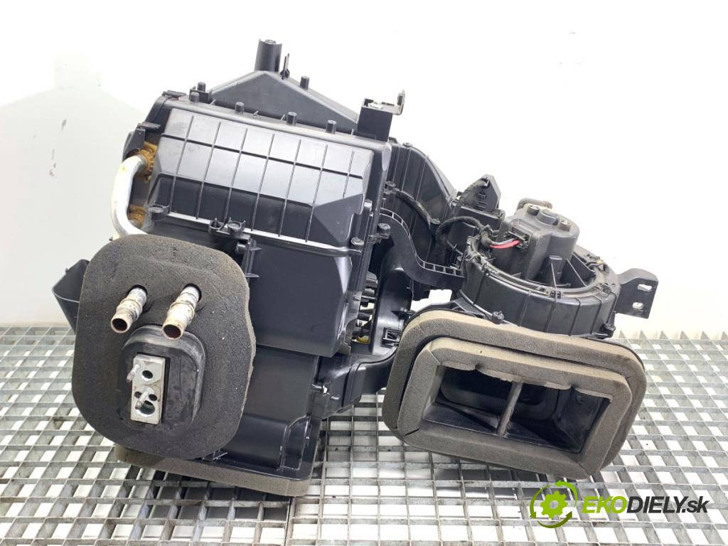 OPEL MOVANO C Platforma / podwozie 2022 103 kW 2.2 D 2179 topné těleso radiátor topení KOMBAJN 5U7720300
