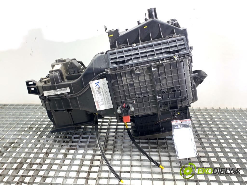OPEL MOVANO C Platforma / podwozie 2022 103 kW 2.2 D 2179 Výhrevné teleso, radiátor kúrenia KOMBAJN 5U7720300