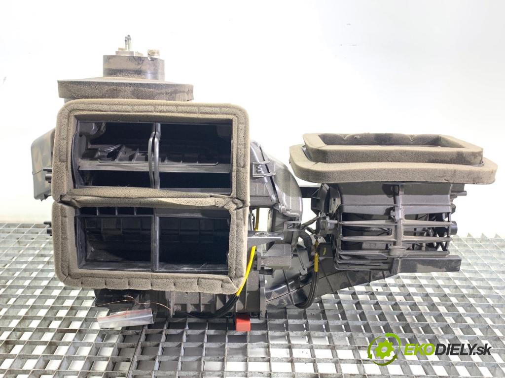 OPEL MOVANO C Platforma / podwozie 2022 103 kW 2.2 D 2179 Výhrevné teleso, radiátor kúrenia KOMBAJN 5U7720300