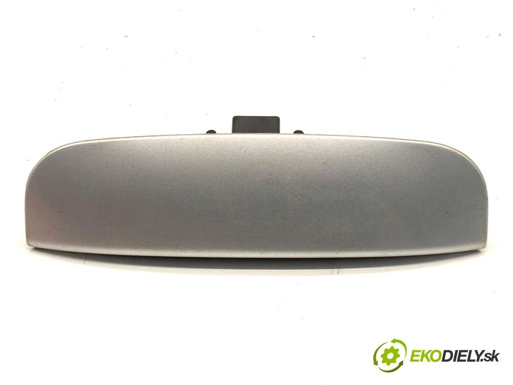 CITROEN C4 I liftback 2010 65 kW 1.4 16V 1360 klika dveří zadní část 9649858777
