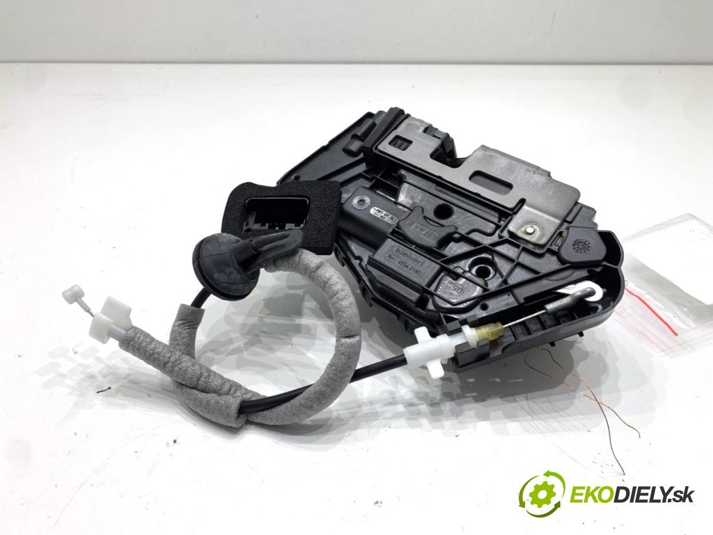 SEAT ATECA SUV 2023 110 kW 1.5 TSI 1495 zámok Dvere pravy predný 5TB837016E