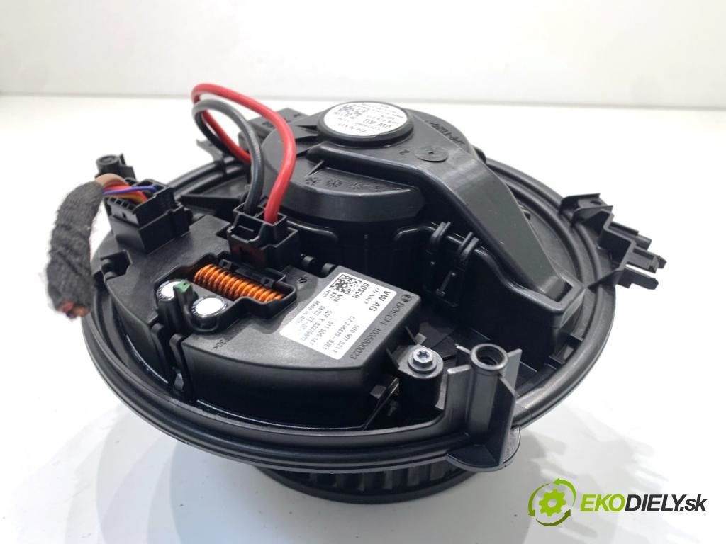 SEAT ATECA SUV 2023 110 kW 1.5 TSI 1495 topení 5WB819015 5Q0907521F