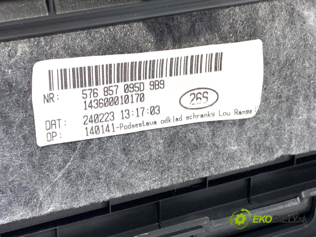 SEAT ATECA SUV 2023 110 kW 1.5 TSI 1495 Priehradka, kastlík spolujazdca 576857095D (Priehradka (kastlík))