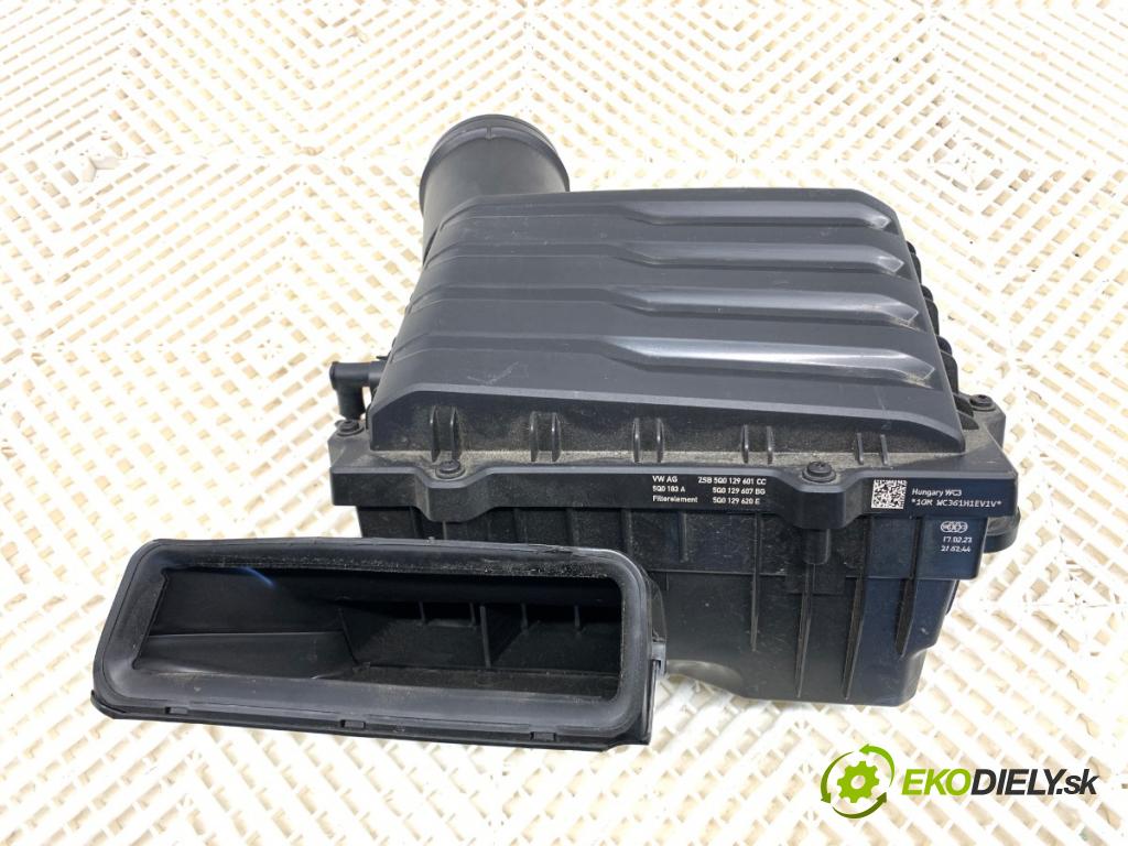 SEAT ATECA SUV 2023 110 kW 1.5 TSI 1495 Obal filtra vzduchu 5Q0129601CC (Obal vzduchového filtra)