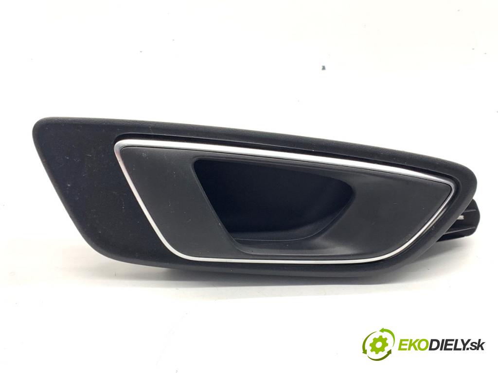SEAT ATECA SUV 2023 110 kW 1.5 TSI 1495 klika vnitřní pravý přední část 5F1837114A