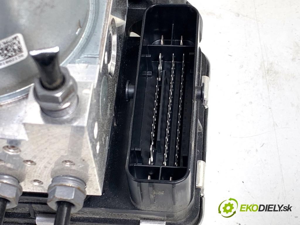 SEAT ATECA SUV 2023 110 kW 1.5 TSI 1495 pumpa ABS 5Q0614517GA (Pumpa ABS)