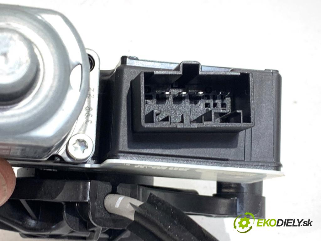 SEAT ATECA SUV 2023 110 kW 1.5 TSI 1495 Mechanizmus okna ľavy zad 5Q0959407E