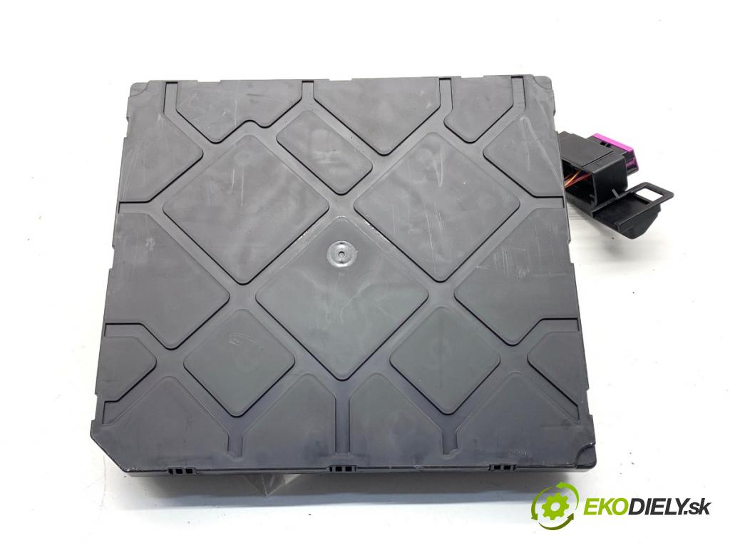 SEAT ATECA SUV 2023 110 kW 1.5 TSI 1495 modul komfortu 5Q1937084A (Komfortní modul)